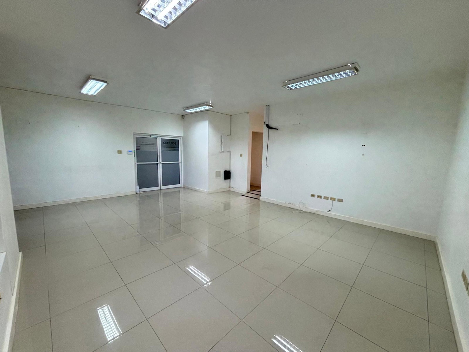 Seventh image of 11-9-11 Phoenix Avenue in Kingston 10, St. Andrew, Jamaica - property is For Rent