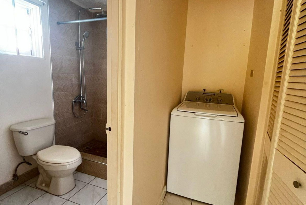Tenth image of C3s-6 Hillside Drive in Kingston 19, St. Andrew, Jamaica - property is For Rent