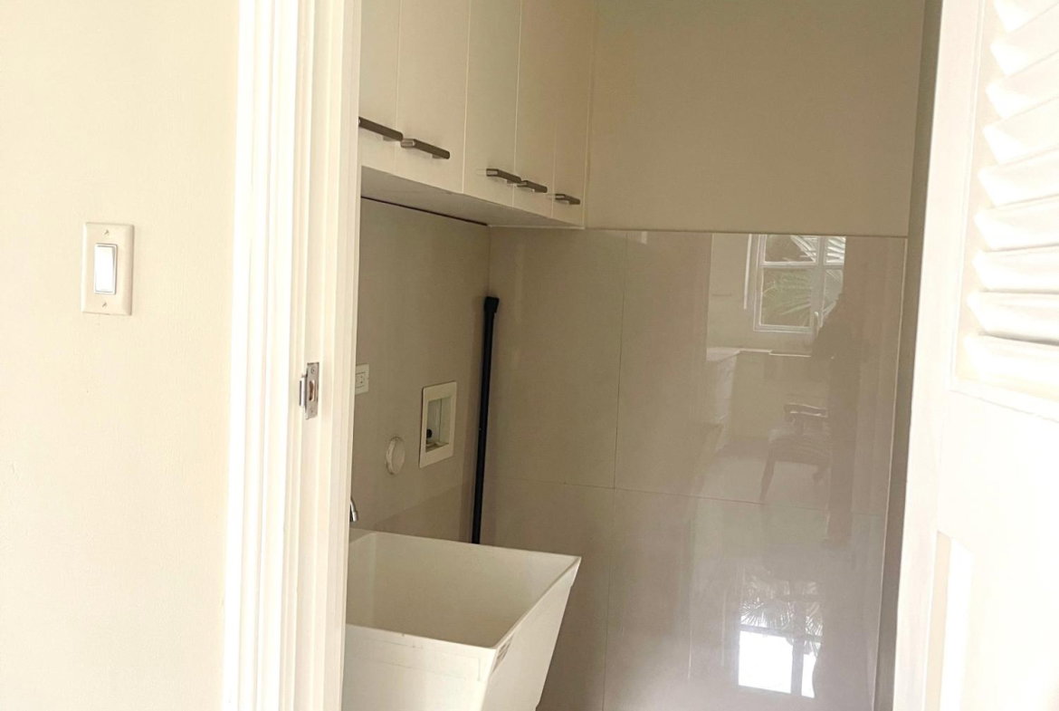 Thirteenth image of 7-238 Mannings Hill Road in Kingston 9, St. Andrew, Jamaica - property is For Rent