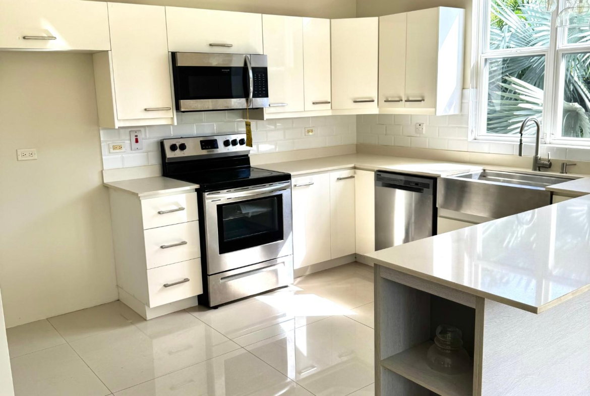 Seventh image of 7-238 Mannings Hill Road in Kingston 9, St. Andrew, Jamaica - property is For Rent