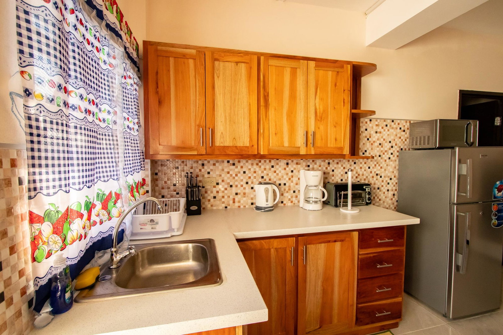 Elegant-2-Bedroom-Apartment-for-Rent-in-Bay-View-St.-Andrew-Jamaica Fifth image of 2-27 Bayview Boulevard in Bull Bay P.O., St. Andrew, Jamaica - property is For Rent