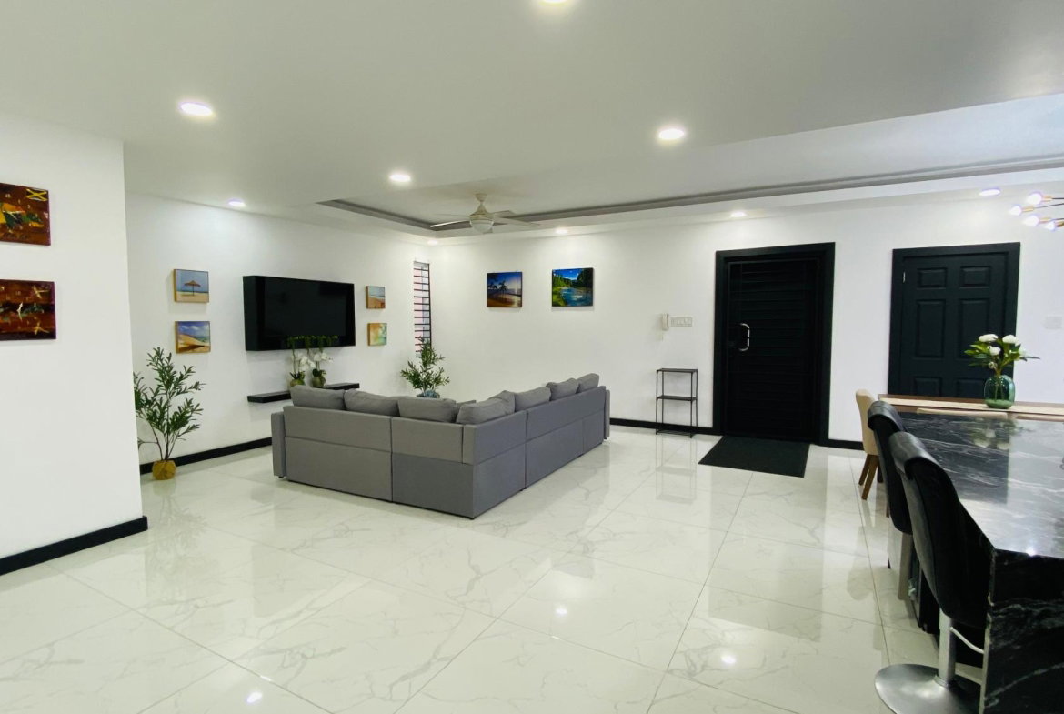 Thirteenth image of 20-18 Russell Heights in Kingston 6, St. Andrew, Jamaica - property is For Rent