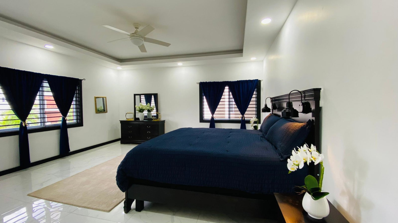 Twenty-Second image of 20-18 Russell Heights in Kingston 6, St. Andrew, Jamaica - property is For Rent