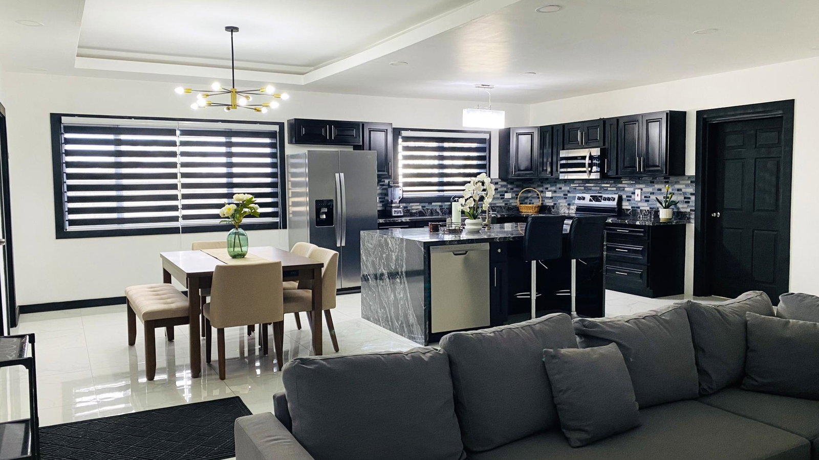 Fourth image of 20-18 Russell Heights in Kingston 6, St. Andrew, Jamaica - property is For Rent