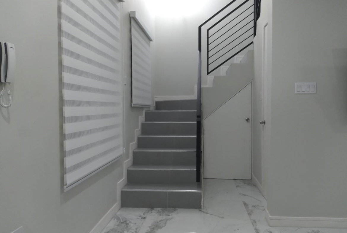 Twelfth image of 24 Kings House in Kingston 6, St. Andrew, Jamaica - property is For Rent