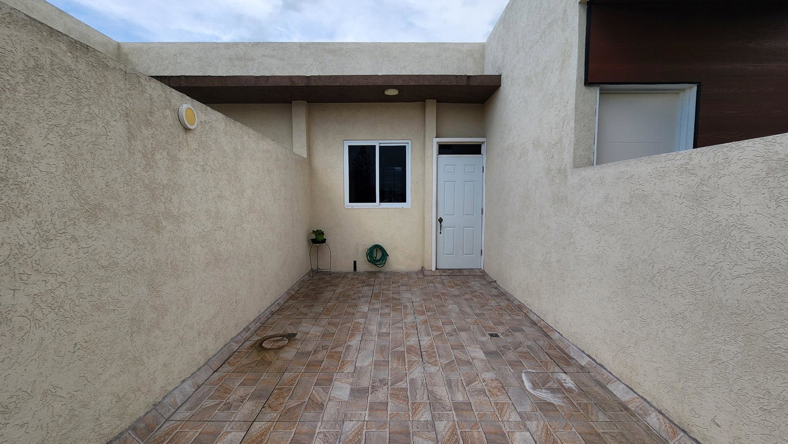 Executive-3-Bedroom-Townhouse-for-Rent-on-Kings-House-Ave-St.-Andrew-Jamaica Twenty-Third image of 24 Kings House in Kingston 6, St. Andrew, Jamaica - property is For Rent