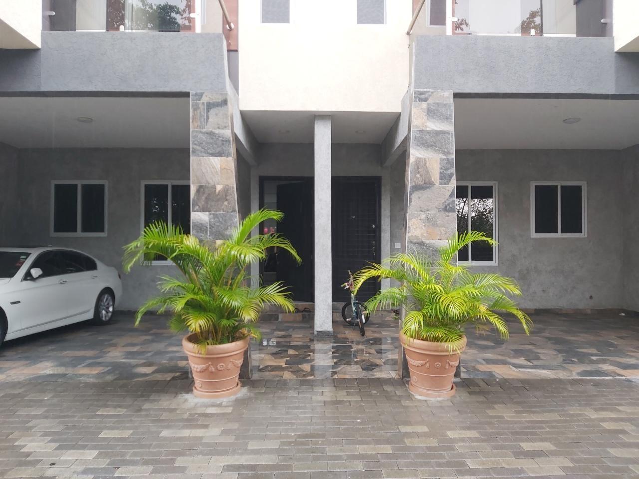 Executive-3-Bedroom-Townhouse-for-Rent-on-Kings-House-Ave-St.-Andrew-Jamaica First image of 24 Kings House in Kingston 6, St. Andrew, Jamaica - property is For Rent