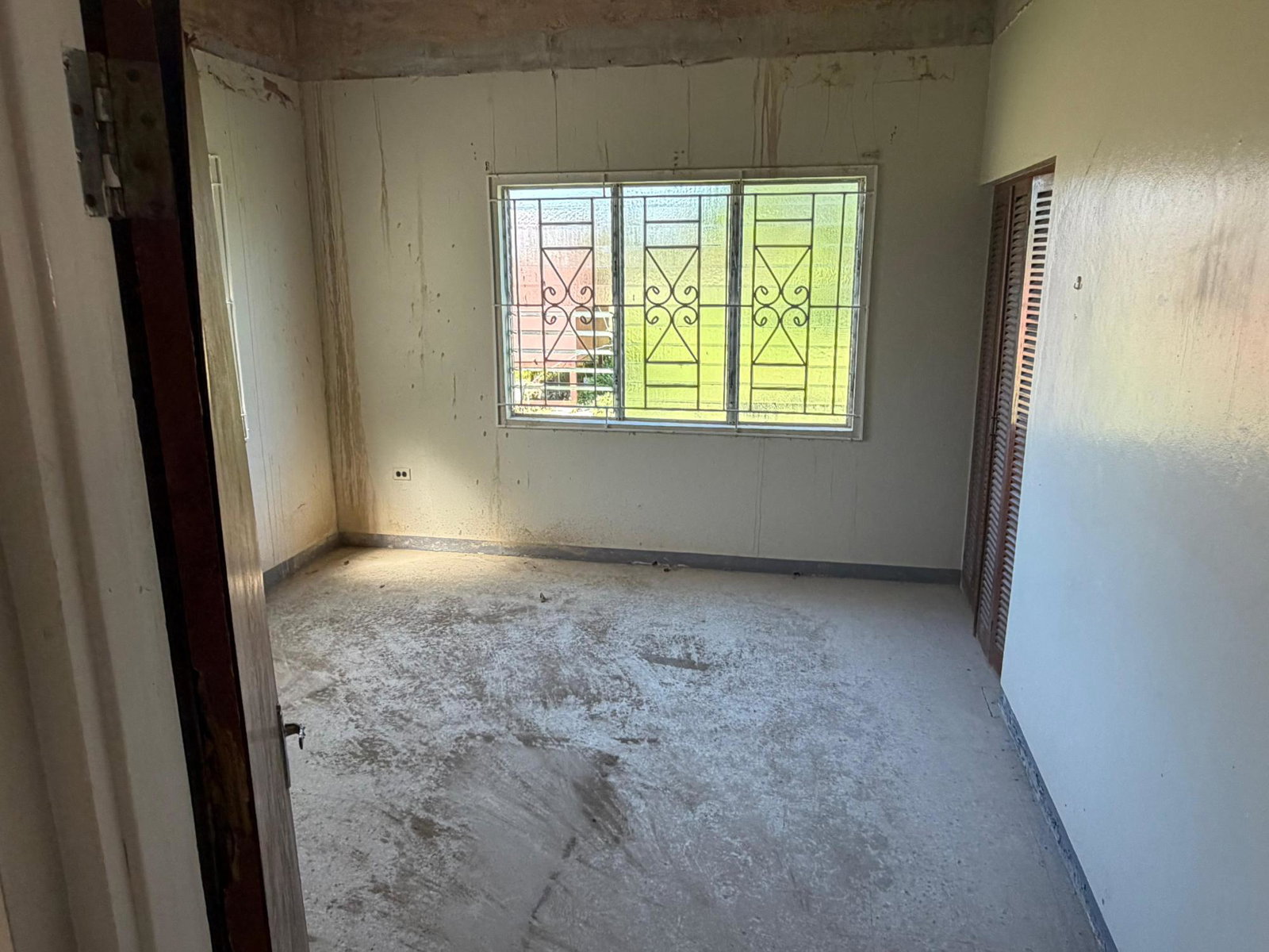Eleventh image of 27 Upper Mount Nelson Blvd. in Mandeville, Manchester, Jamaica - property is For Sale