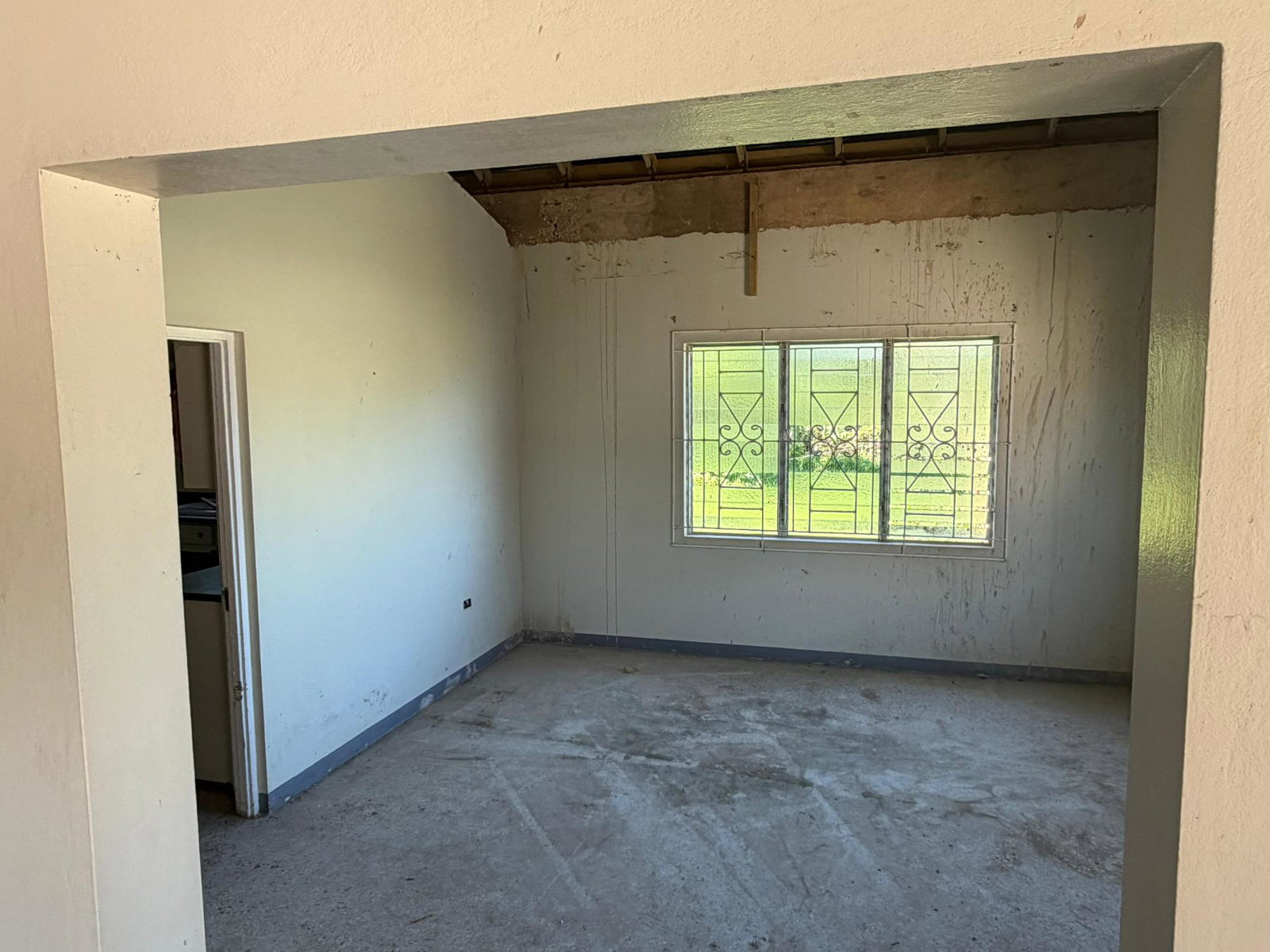 Thirteenth image of 27 Upper Mount Nelson Blvd. in Mandeville, Manchester, Jamaica - property is For Sale
