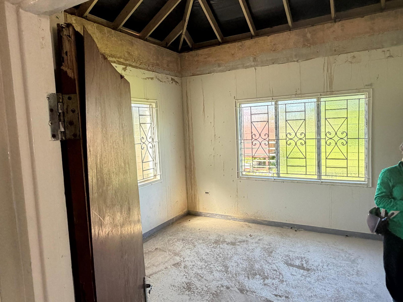 Tenth image of 27 Upper Mount Nelson Blvd. in Mandeville, Manchester, Jamaica - property is For Sale