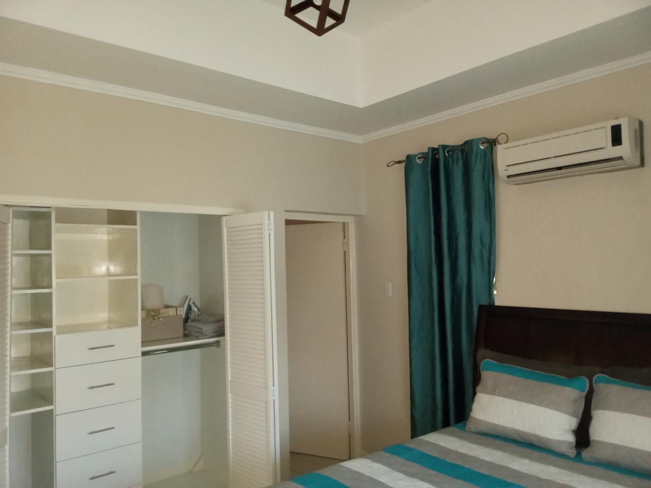 Thirteenth image of 25-20 Wellington Drive in Kingston 6, St. Andrew, Jamaica - property is For Rent