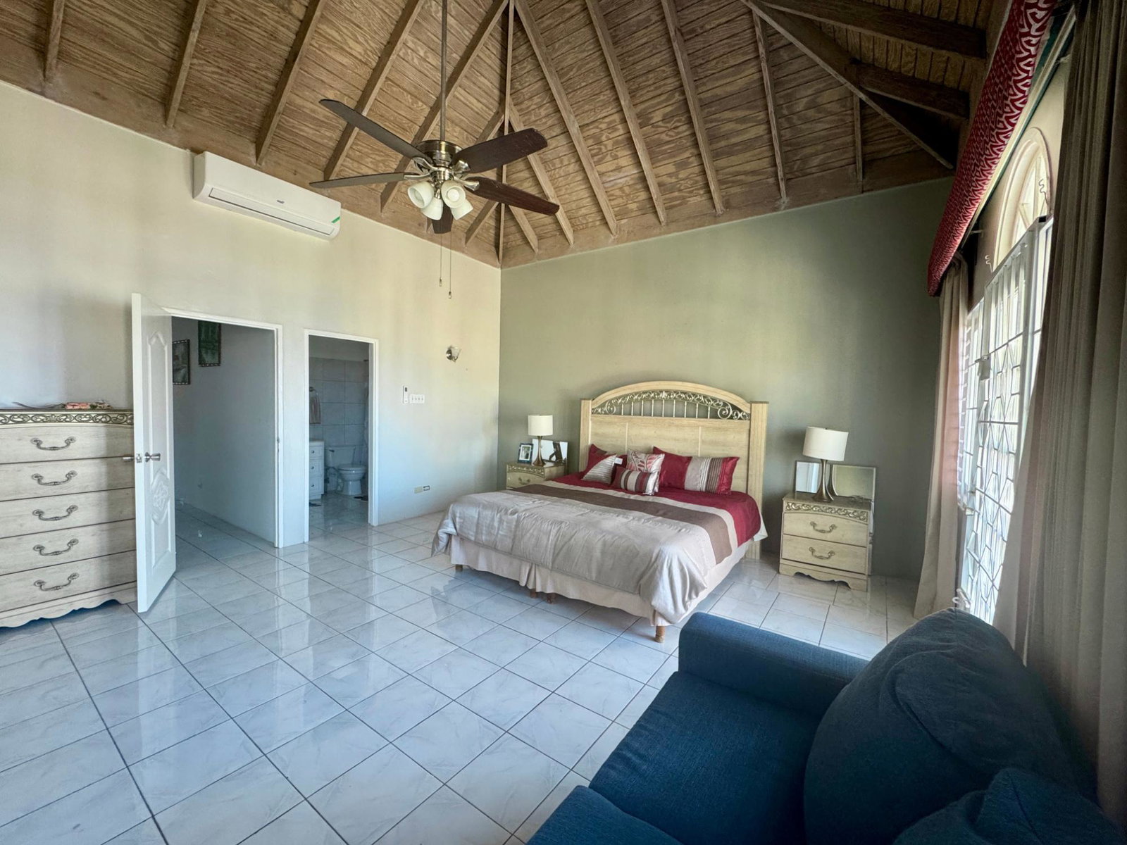 Eleventh image of Lincoln Pl, Coral Garden in Montego Bay, St. James, Jamaica - property is For Rent