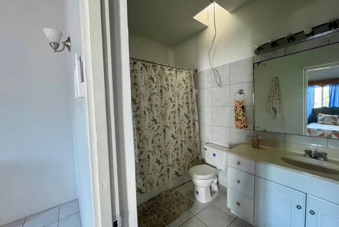 Twelfth image of Lincoln Pl, Coral Garden in Montego Bay, St. James, Jamaica - property is For Rent