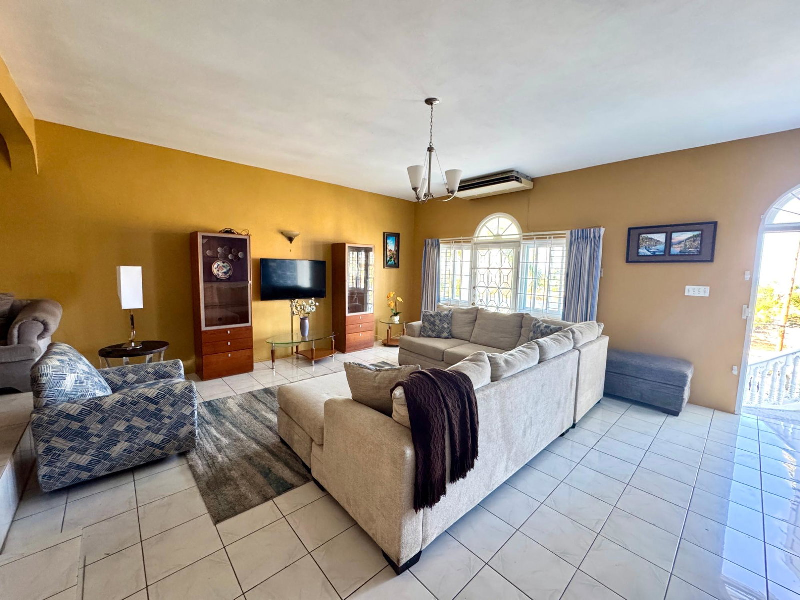 Third image of Lincoln Pl, Coral Garden in Montego Bay, St. James, Jamaica - property is For Rent