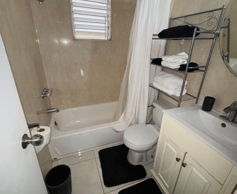 Fourteenth image of 106-14 Fairway Avenue in Kingston 5, St. Andrew, Jamaica - property is For Rent