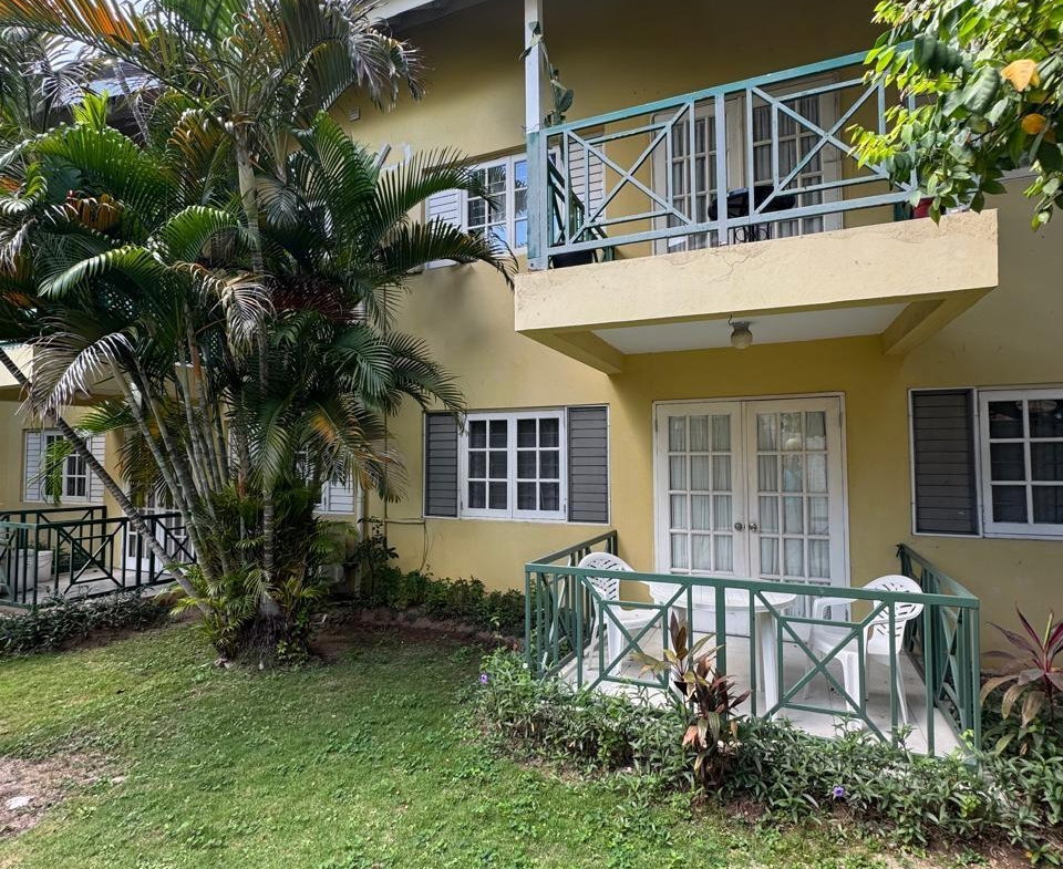 Fifth image of 106-14 Fairway Avenue in Kingston 5, St. Andrew, Jamaica - property is For Rent