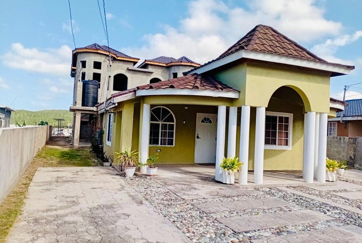 Second image of Flycatcher Place, Coral s in Falmouth, Trelawny, Jamaica - property is For Rent