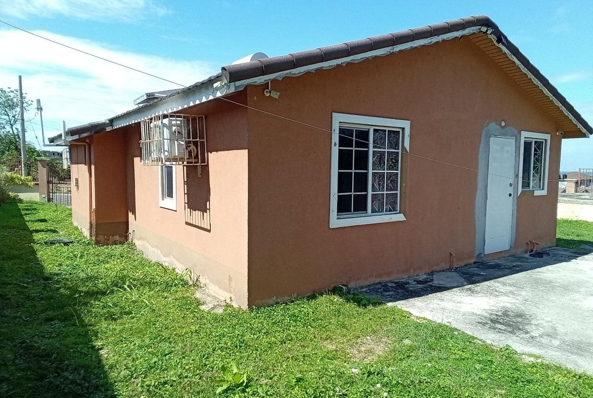 Eighteenth image of 740 Florence Hall, Trelawny in Falmouth, Trelawny, Jamaica - property is For Rent