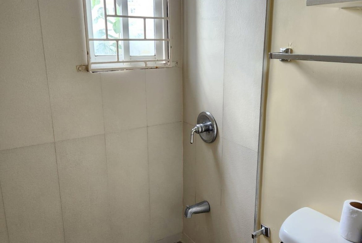 Sixth image of 2a Mammee Close in KINGSTON, Kingston, Jamaica - property is For Rent