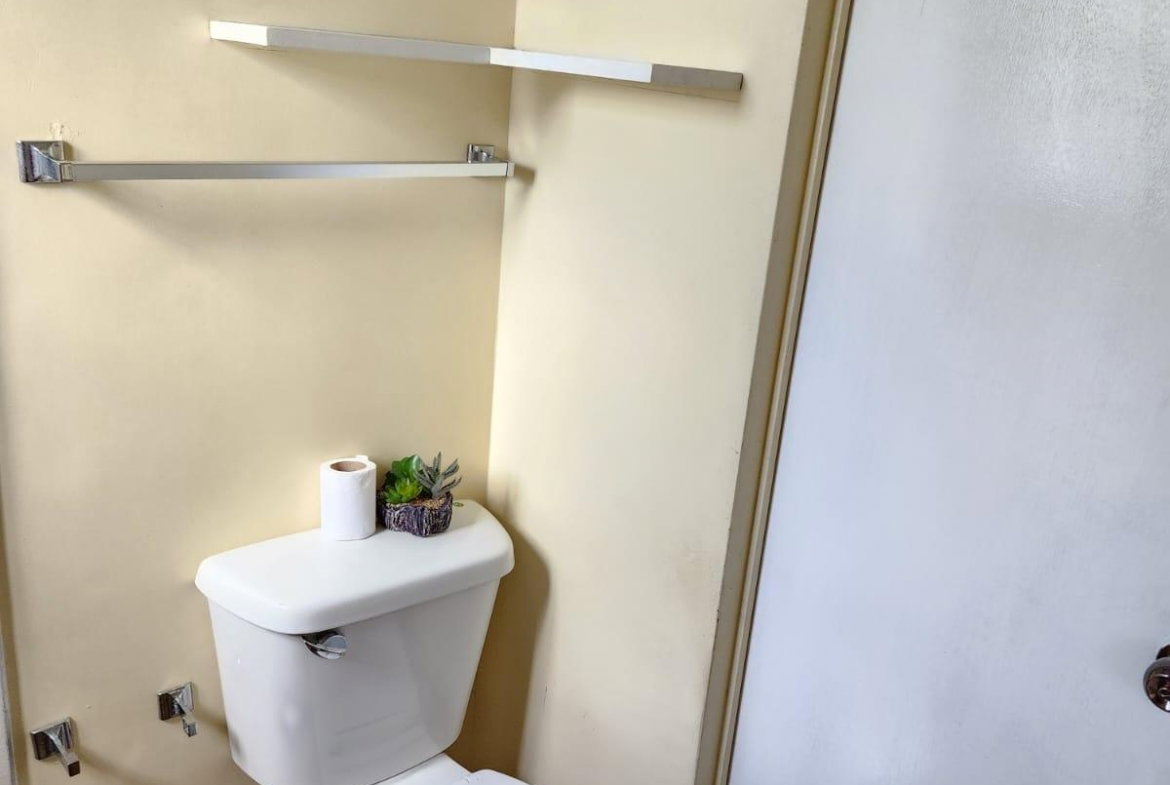 Seventh image of 2a Mammee Close in KINGSTON, Kingston, Jamaica - property is For Rent