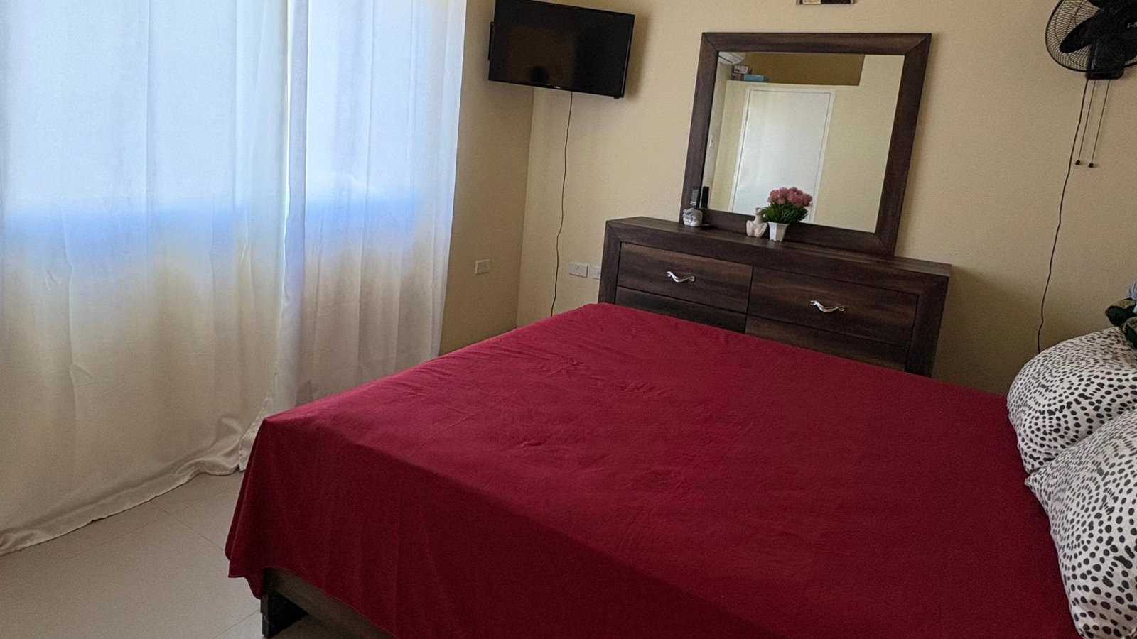 Eleventh image of 36- Edmund Ridge Estate in Rose Hall, St. James, Jamaica - property is For Rent