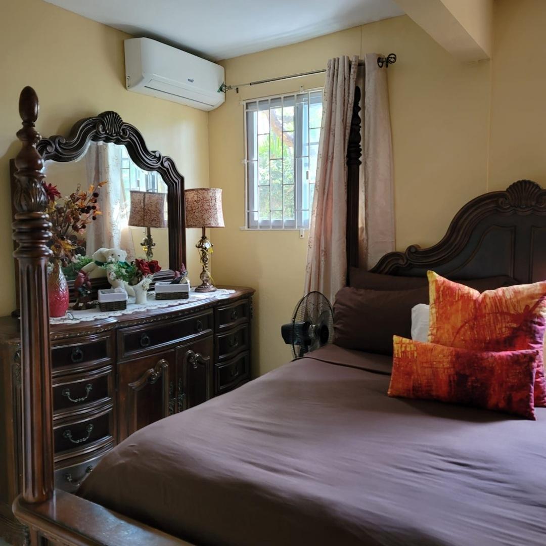 Ninth image of 6 Plumbago Path, Mona, King in Kingston 6, St. Andrew, Jamaica - property is For Rent