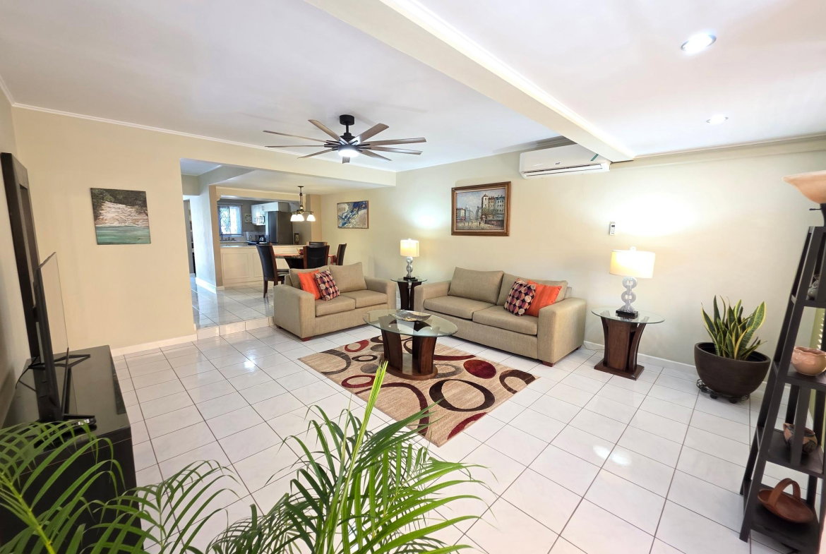 Thirteenth image of th 19- Manor Park Drive in Kingston 8, St. Andrew, Jamaica - property is For Rent
