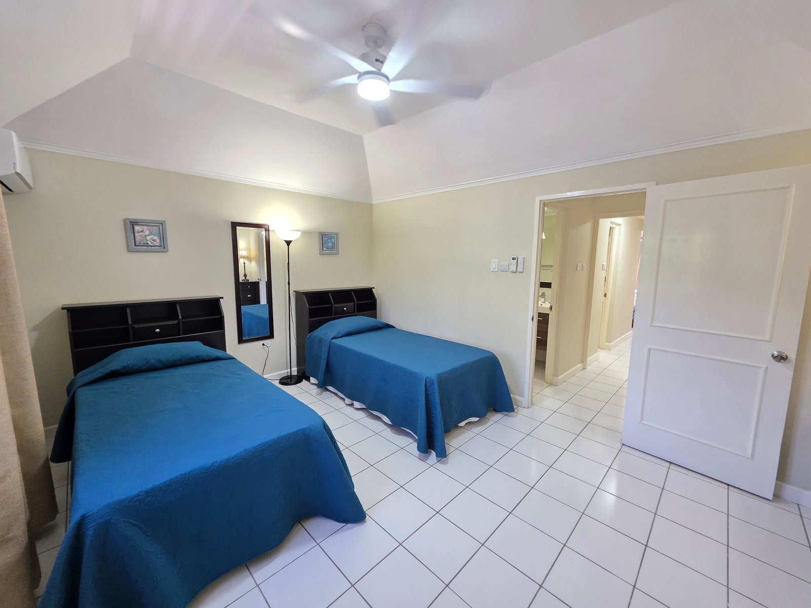 Twenty-Seventh image of th 19- Manor Park Drive in Kingston 8, St. Andrew, Jamaica - property is For Rent