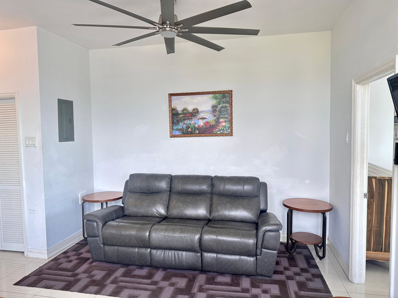 Furnished-1-Bedroom-Apartment-for-Rent-on-Surbiton-Road-St.-Andrew-Jamaica Twelfth image of A301-10 Surbiton Road in Kingston 10, St. Andrew, Jamaica - property is For Rent