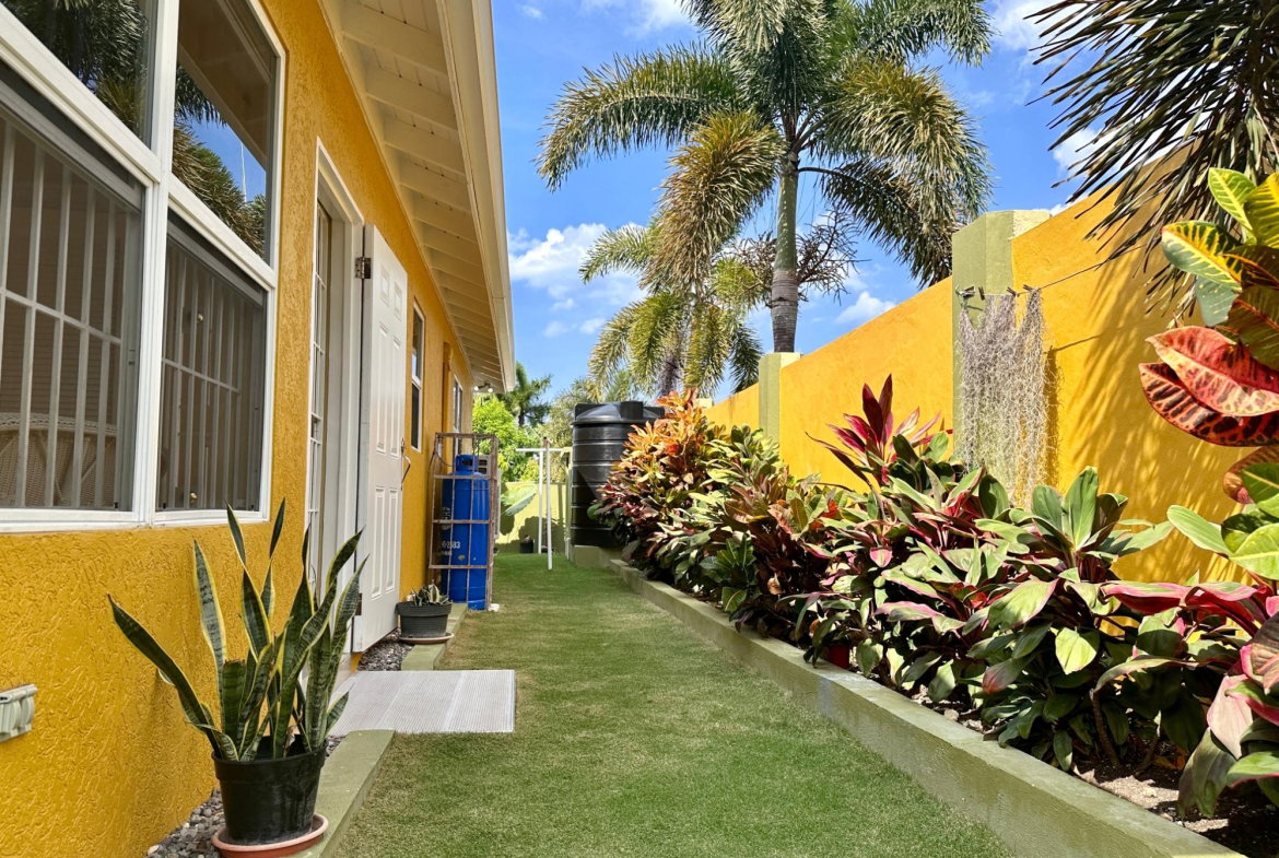 Twenty-Sixth image of 4 Lappet Drive in St. Ann's Bay, St. Ann, Jamaica - property is For Rent