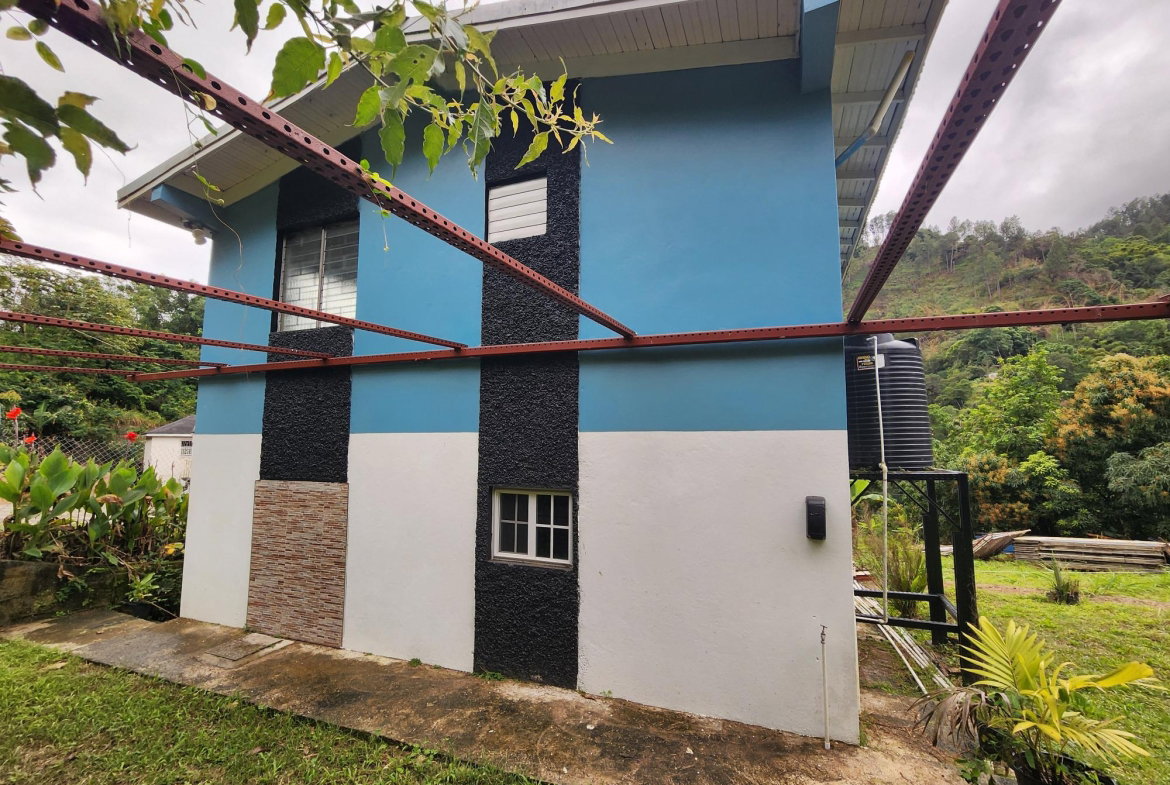 Fourth image of Guava Ridge Main Road in Mavis Bank P.O., St. Andrew, Jamaica - property is For Rent