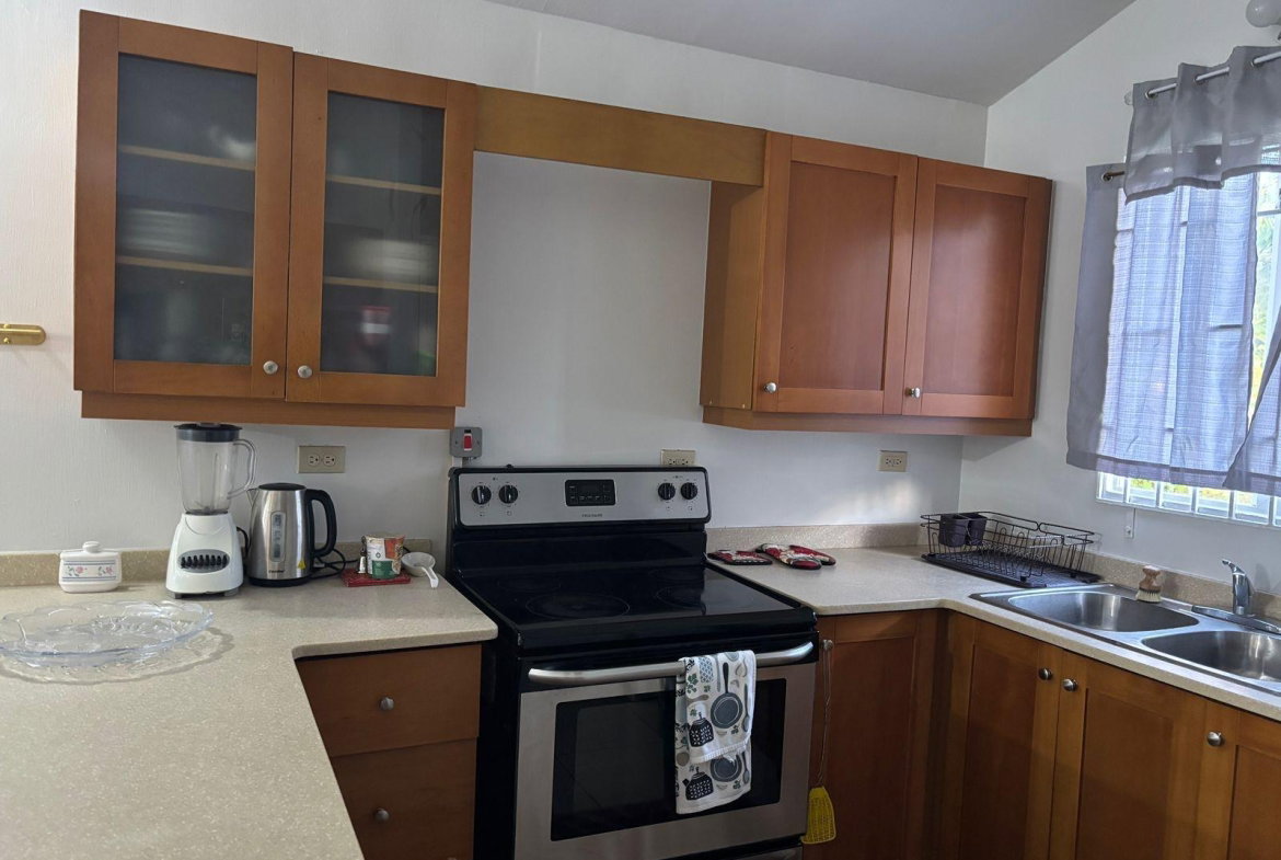 Seventh image of 762 Montego West Village in Montego Bay, St. James, Jamaica - property is For Rent