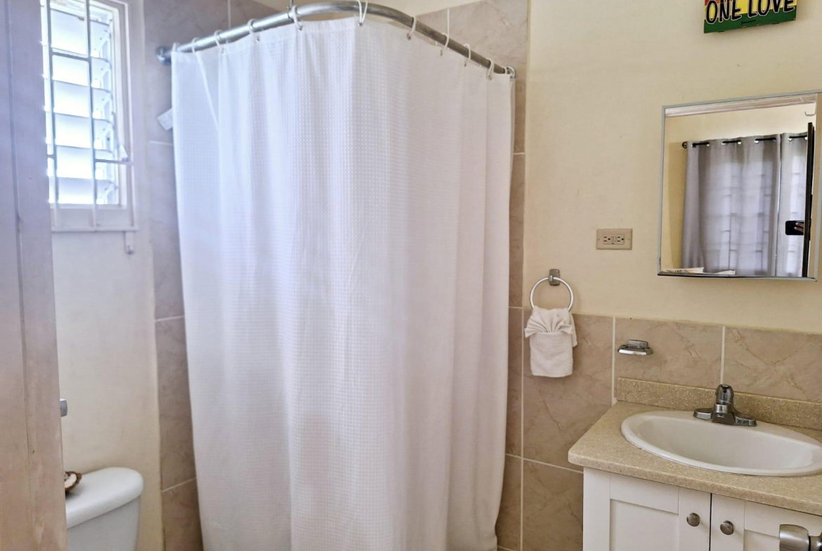 Tenth image of 762 Montego West Village in Montego Bay, St. James, Jamaica - property is For Rent