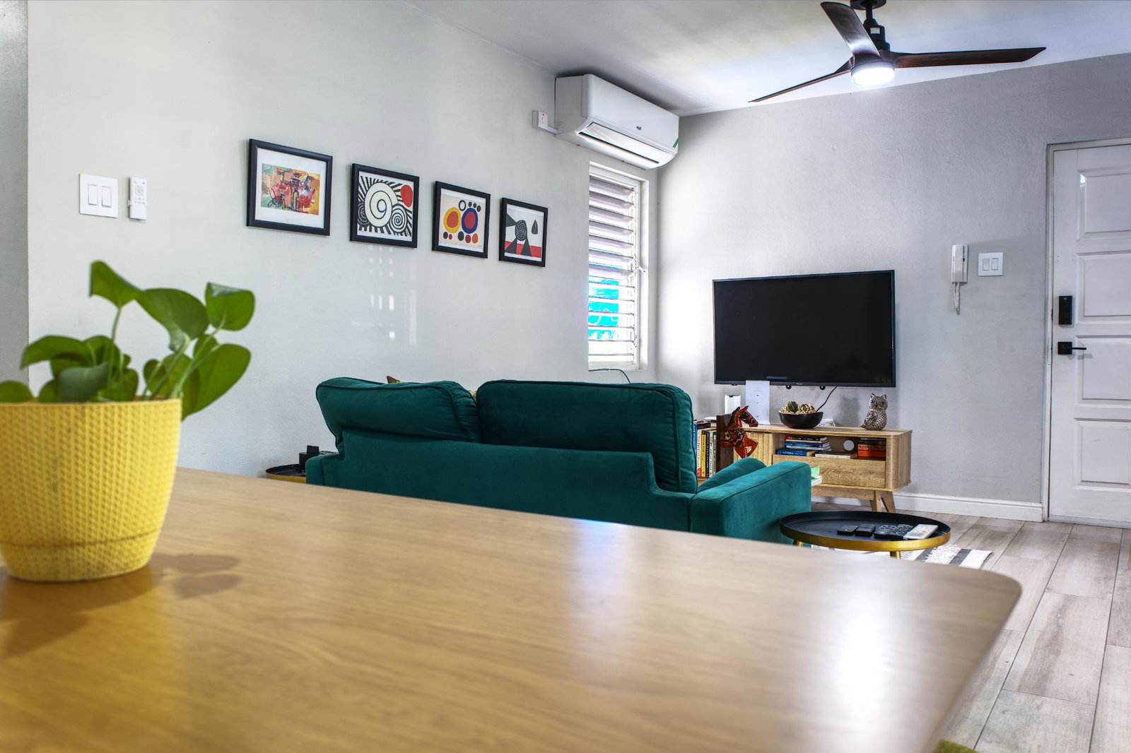 Second image of Apt 8-4 Hillman Road in Kingston 8, St. Andrew, Jamaica - property is For Rent