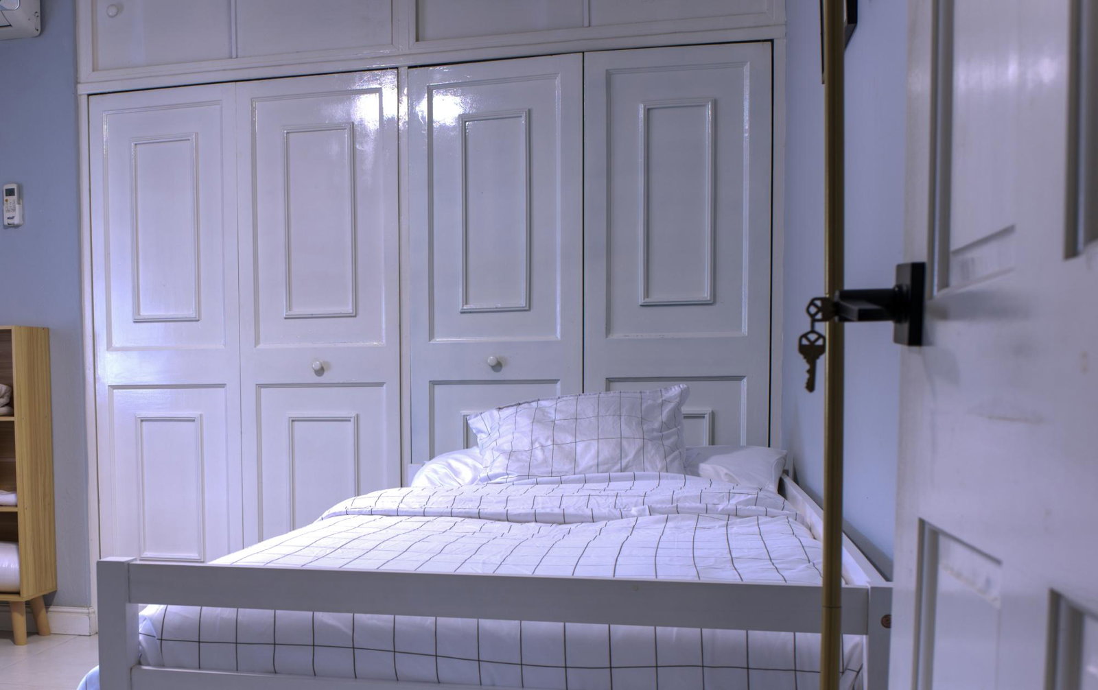 Sixth image of Apt 8-4 Hillman Road in Kingston 8, St. Andrew, Jamaica - property is For Rent