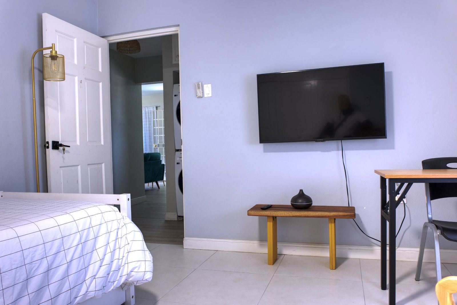 Seventh image of Apt 8-4 Hillman Road in Kingston 8, St. Andrew, Jamaica - property is For Rent