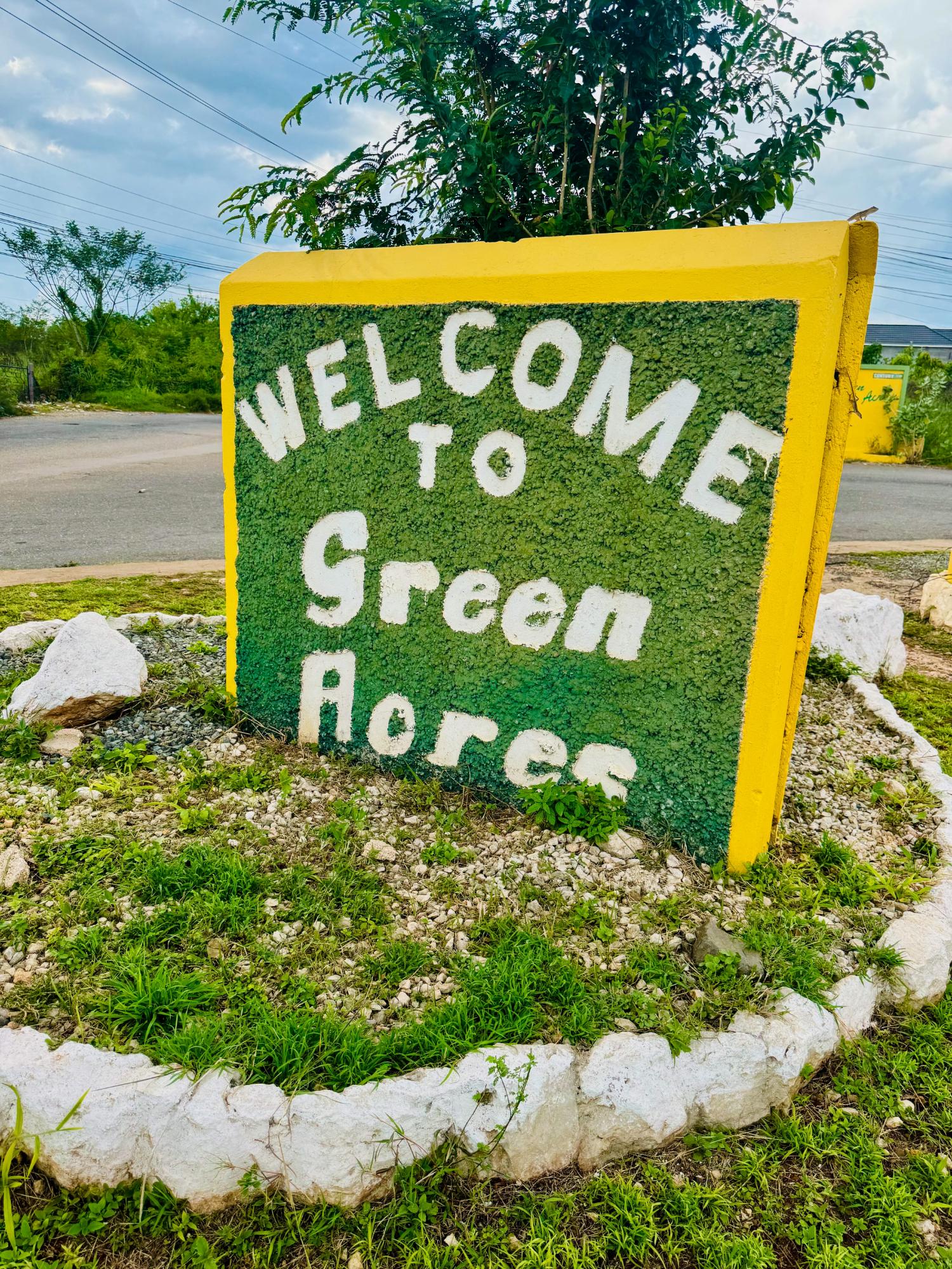 Furnished-2-Bedroom-House-for-Rent-in-Green-Acres-St.-Catherine-Jamaica First image of 111 a St. Matthew Way in Spanish Town, St. Catherine, Jamaica - property is For Rent