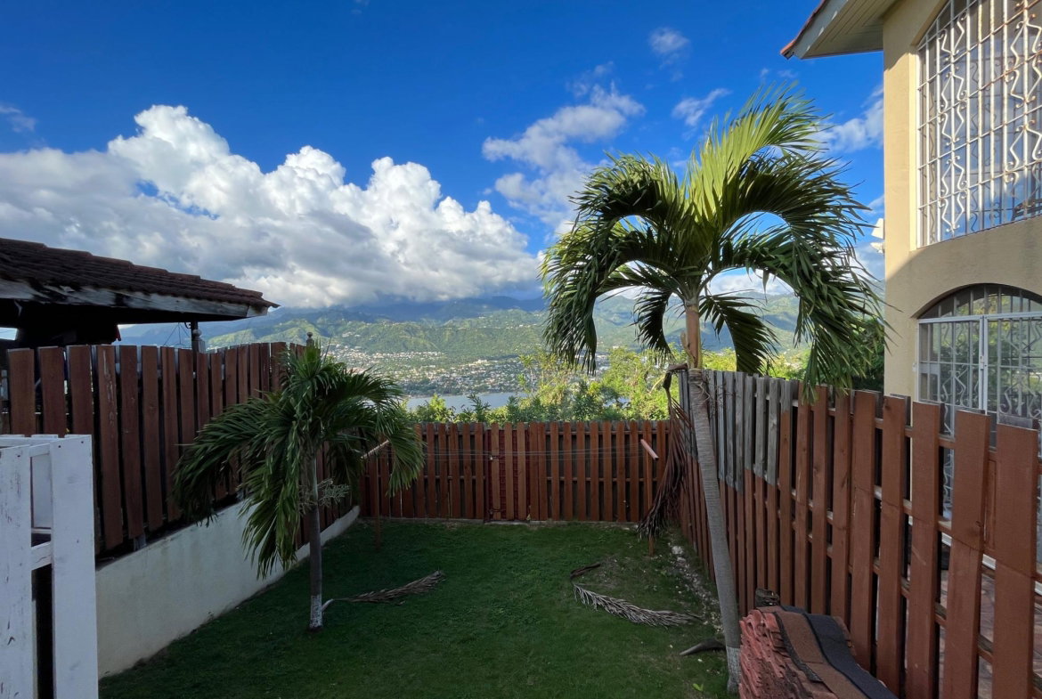Eleventh image of 31 Eugenia Close in Kingston 6, St. Andrew, Jamaica - property is For Rent