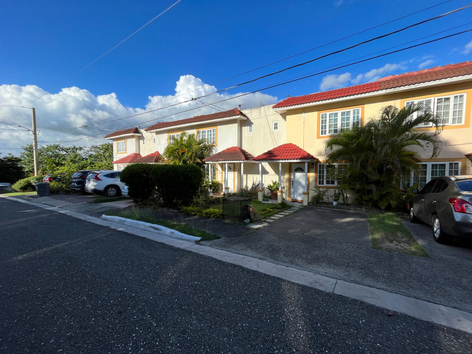 Furnished-2-Bedroom-Townhouse-for-Rent-in-Long-Mountain-Country-Club-St.-Andrew-Jamaica Fourteenth image of 31 Eugenia Close in Kingston 6, St. Andrew, Jamaica - property is For Rent