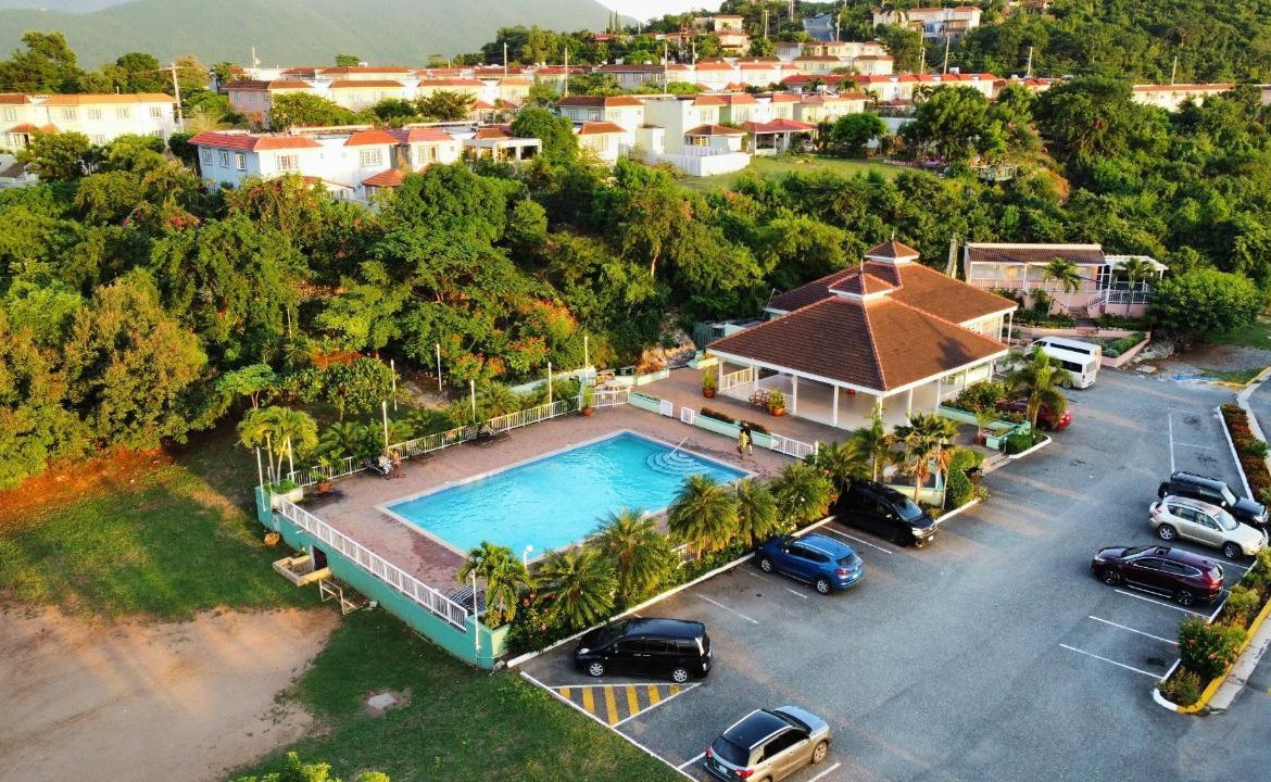 Nineteenth image of 31 Eugenia Close in Kingston 6, St. Andrew, Jamaica - property is For Rent