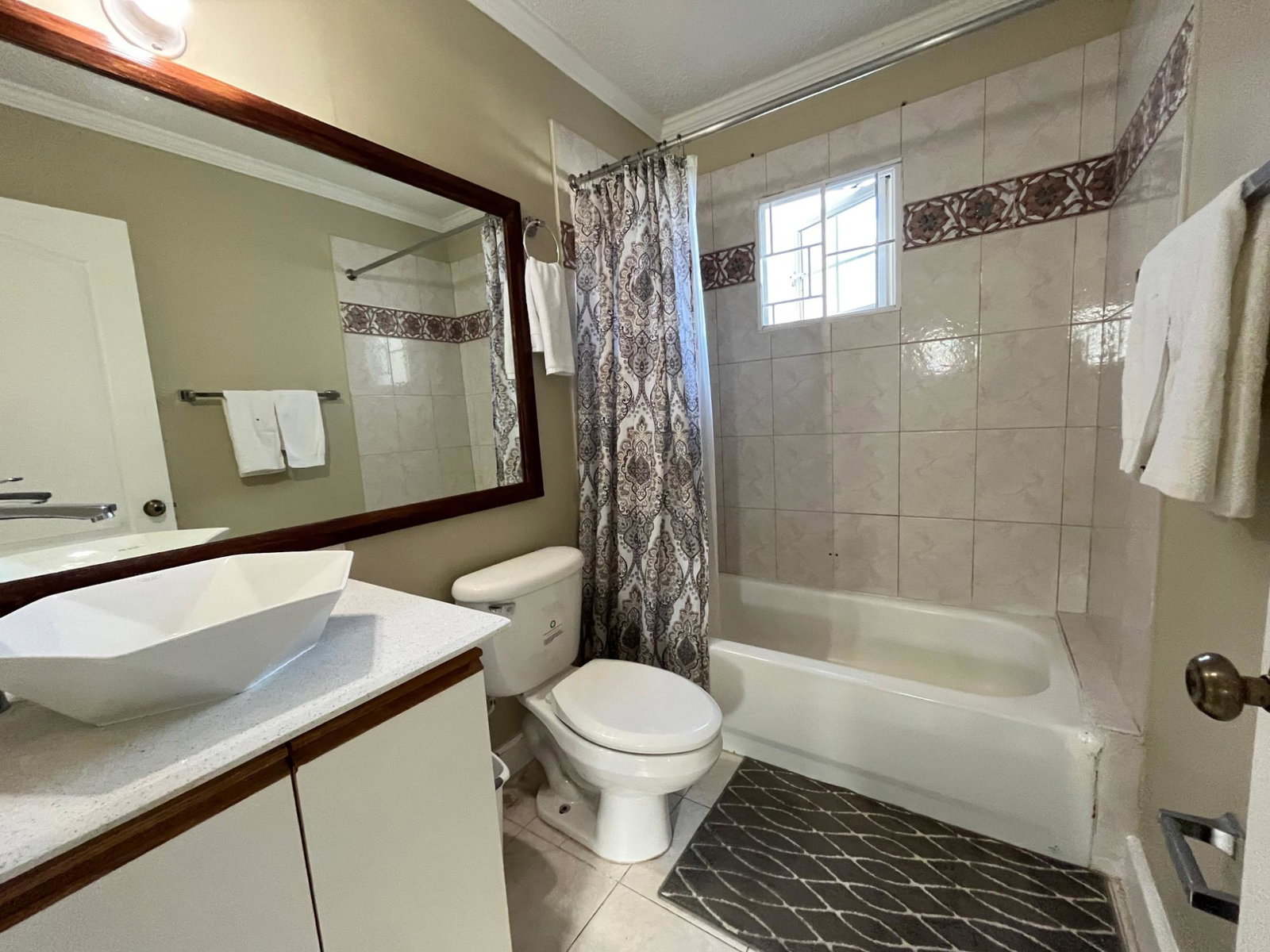 Furnished-2-Bedroom-Townhouse-for-Rent-in-Long-Mountain-Country-Club-St.-Andrew-Jamaica Ninth image of 31 Eugenia Close in Kingston 6, St. Andrew, Jamaica - property is For Rent