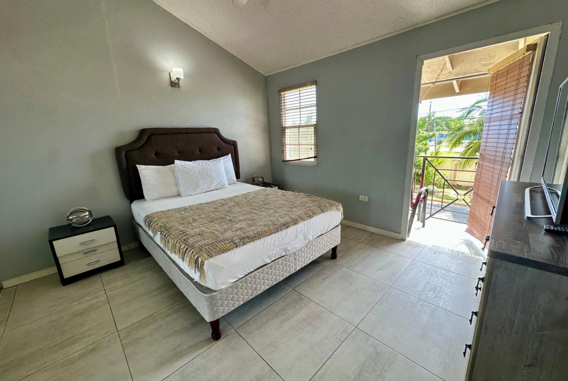 Sixteenth image of 91- Lingfield Crescent in Portmore Country Club, St. Catherine, Jamaica - property is For Rent