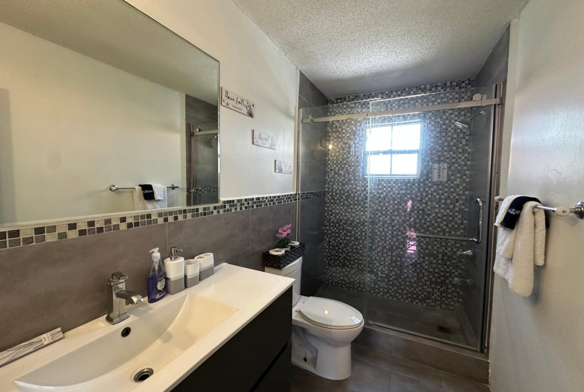 Nineteenth image of 91- Lingfield Crescent in Portmore Country Club, St. Catherine, Jamaica - property is For Rent