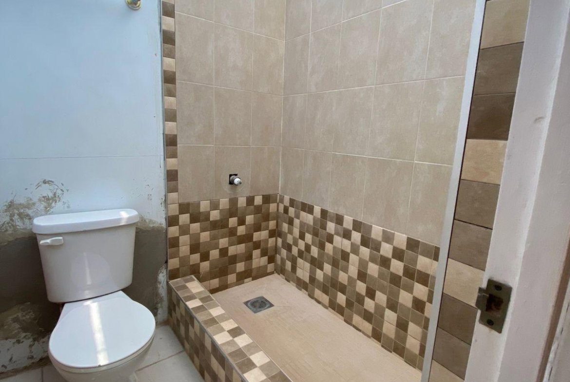 Seventh image of 14 Clieveden Emersoncourt in Kingston 6, St. Andrew, Jamaica - property is For Rent