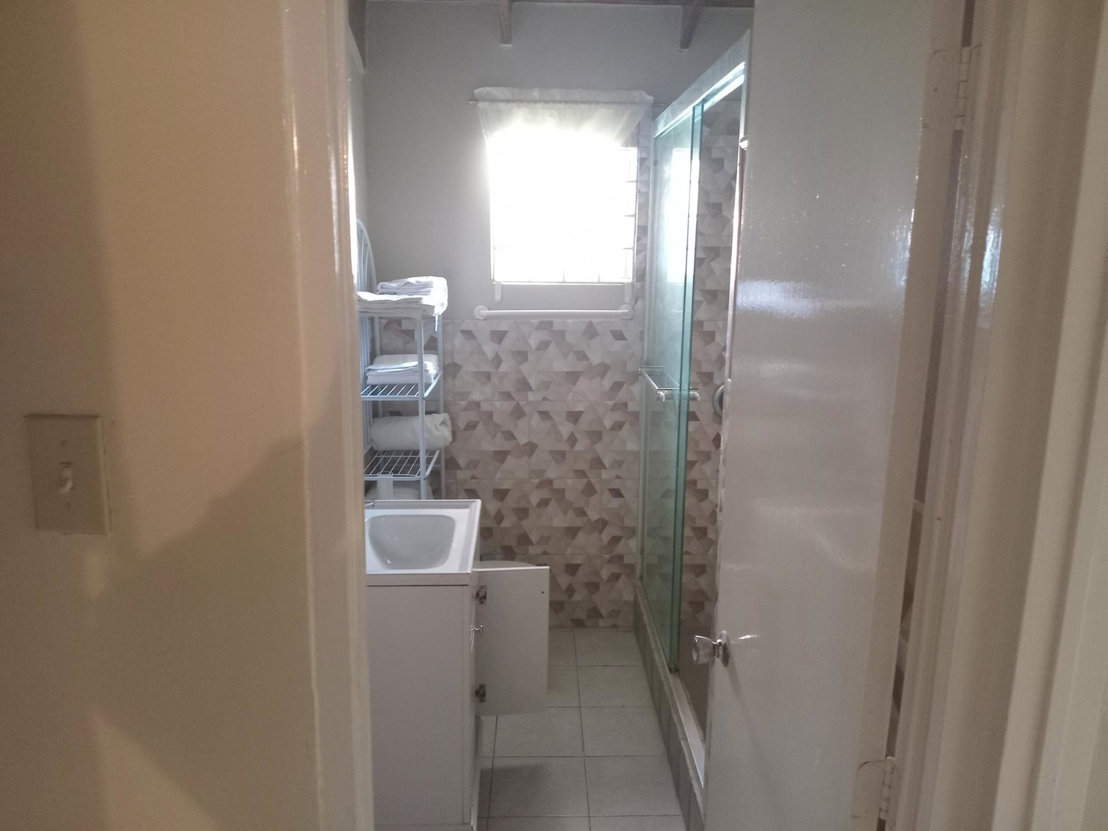 Sixth image of 1534 Costal Place in Montego Bay, St. James, Jamaica - property is For Rent