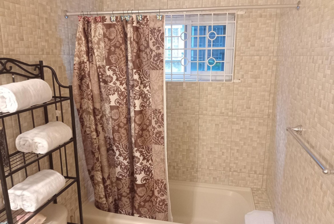 Eighth image of 1534 Costal Place in Montego Bay, St. James, Jamaica - property is For Rent
