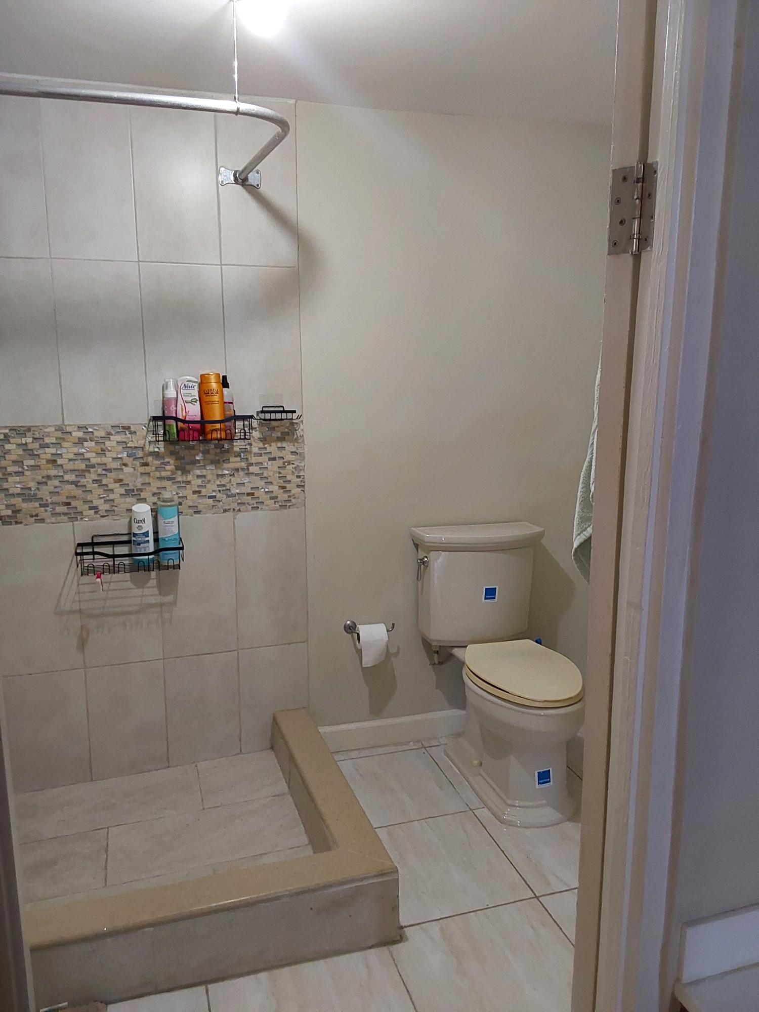 Fifteenth image of Reading Manor in Reading, St. James, Jamaica - property is For Rent