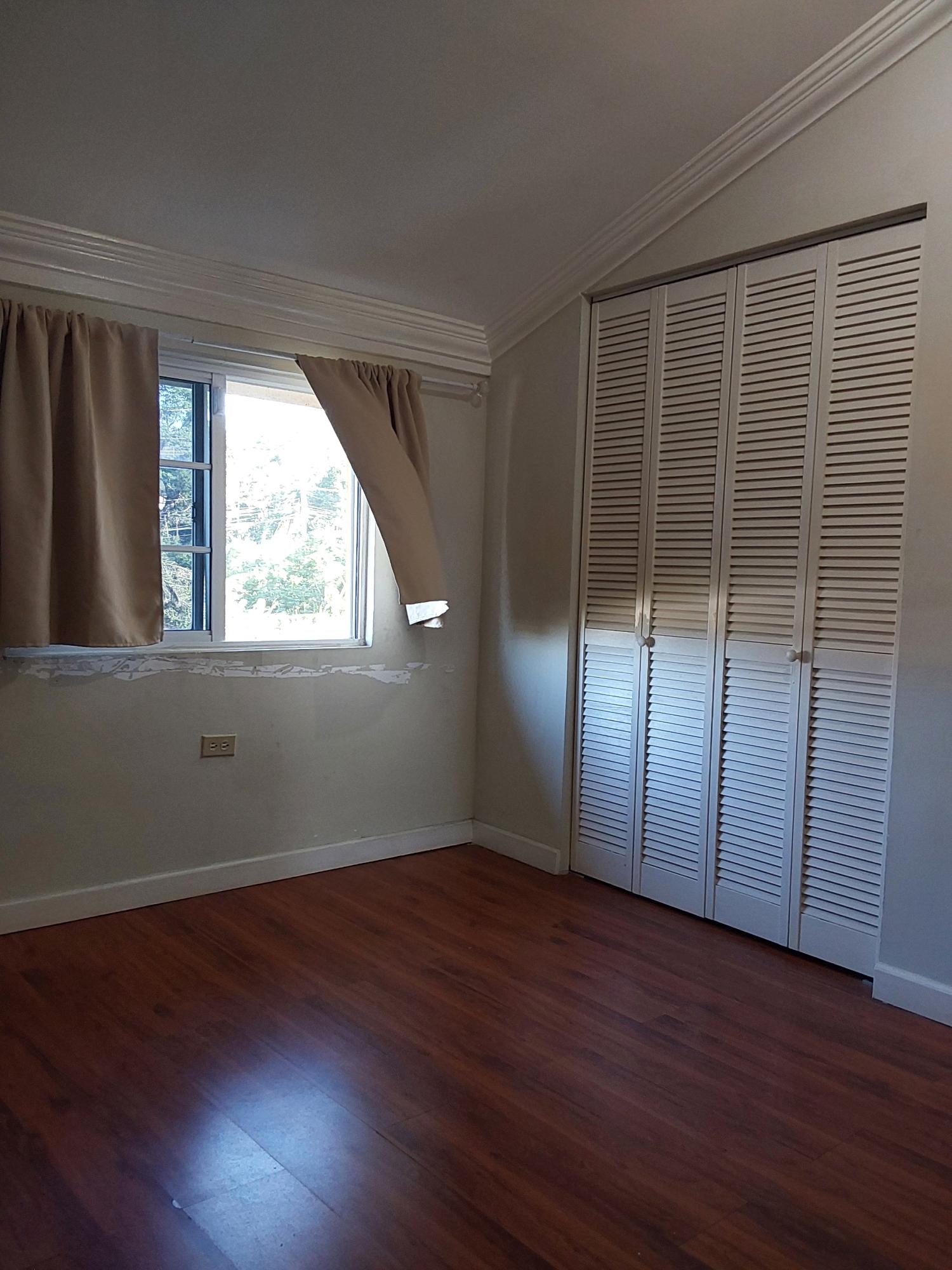 Twenty-First image of Reading Manor in Reading, St. James, Jamaica - property is For Rent