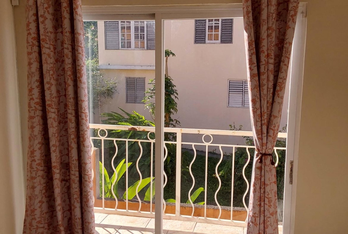 Tenth image of Reading Manor in Reading, St. James, Jamaica - property is For Rent