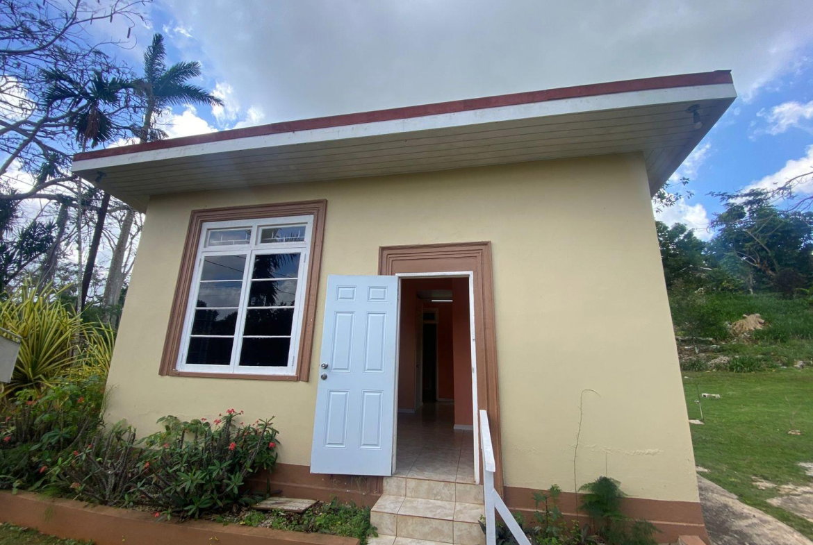 First image of 10 Bloomfield Gardens in Mandeville, Manchester, Jamaica - property is For Rent